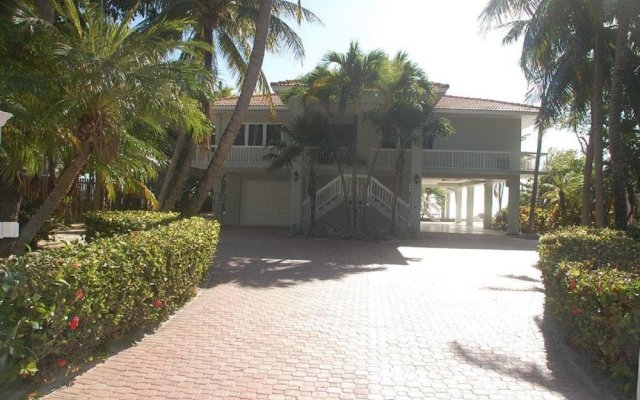 Serenity By Florida Keys Luxury Rentals