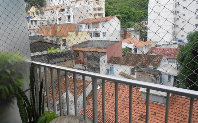 Gohouse - Loureiro 102