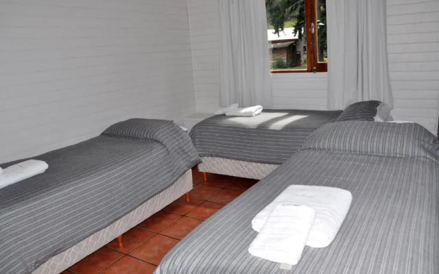 Cabañas y Hosteria Aldea Los Huemules