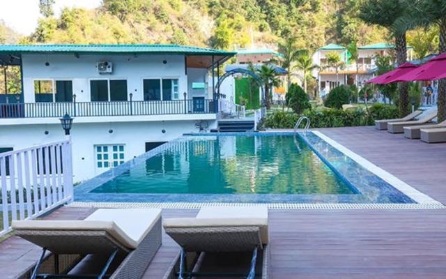Fabhotel Prime The Aravali Resort