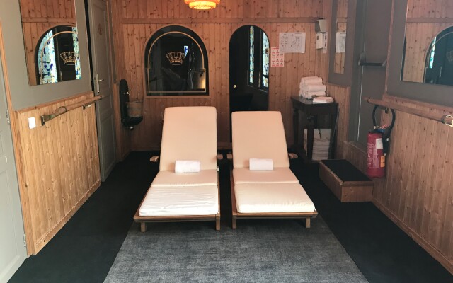 Hotel Carlton