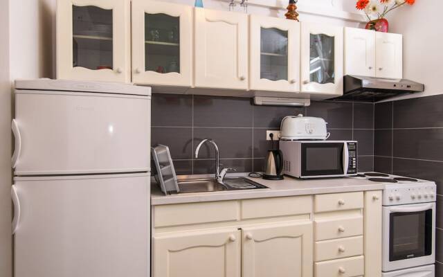 Apartments Beba - Peaceful Location