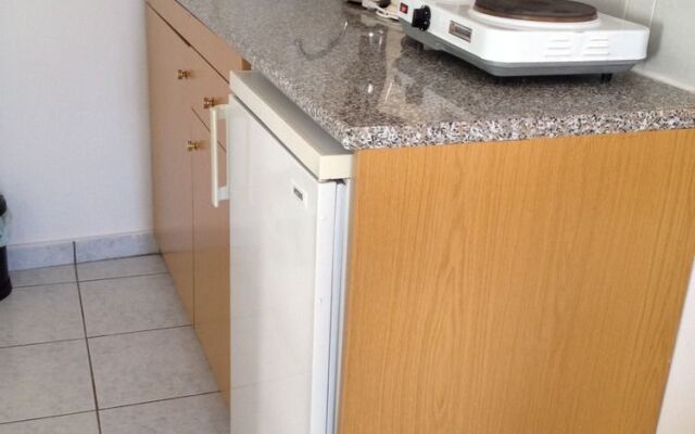 Kostas Rooms & Apartments