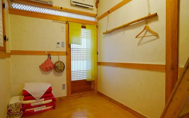 Jeonju Parkgane Hanok Stay