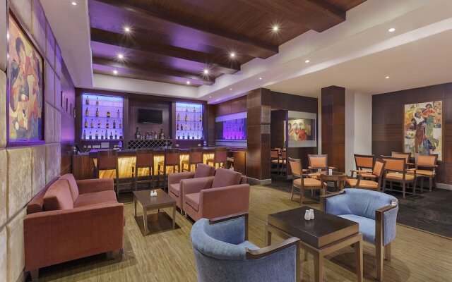 City Heart Sarovar Portico