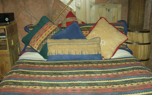 Anniversary Inn - 5th South