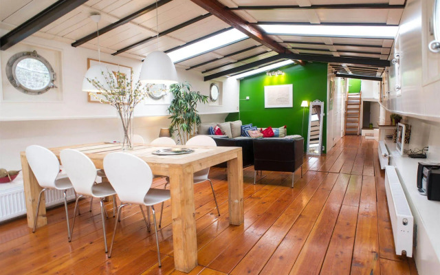 Houseboat apartments - Canal Belt East area