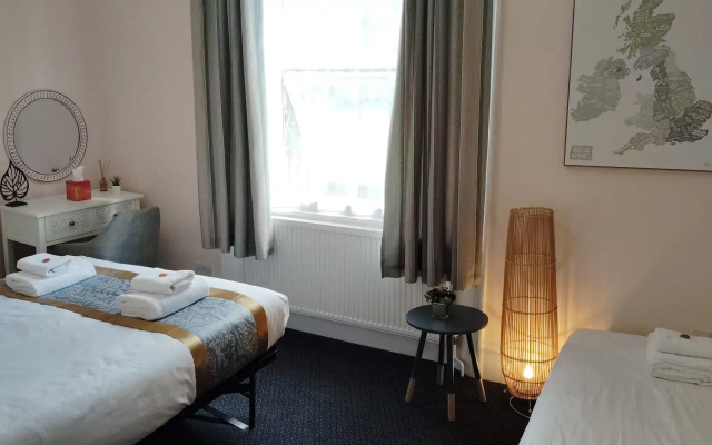 United Lodge Hotel & Apartments