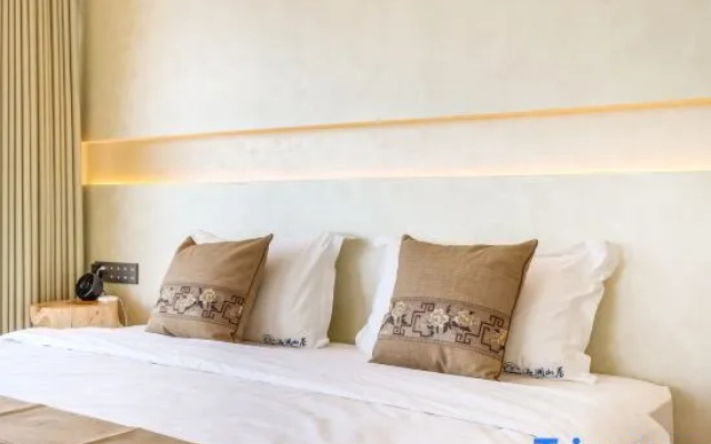 Laoshan Scenic Area Hailan Mountain Residential Hotel
