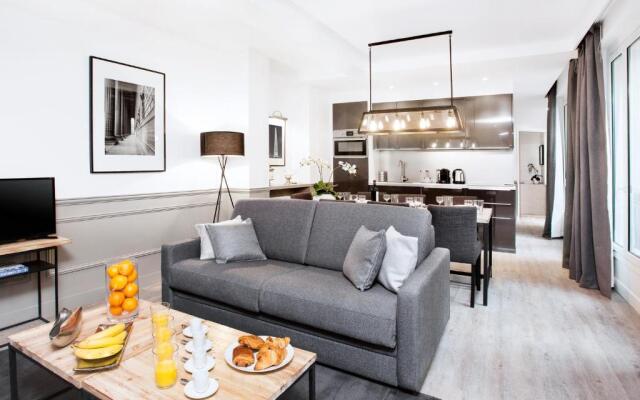 Luxury 3 Bedrooms Le Marais I by Livinparis
