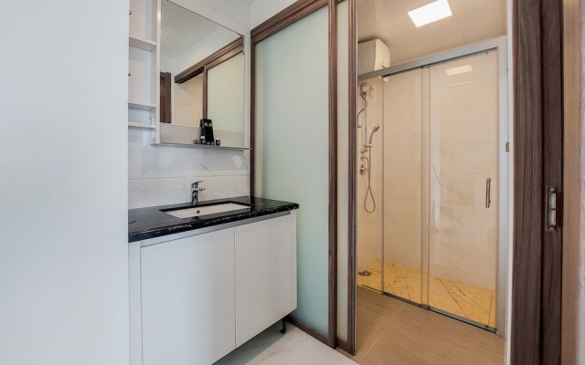 Fully Furnished With Modern Design 2Br At Sky House Bsd Apartment – Guest Rooms – Legok