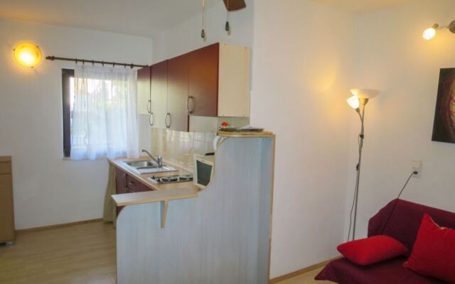 Five-Bedroom Holiday Home in Rovanjska