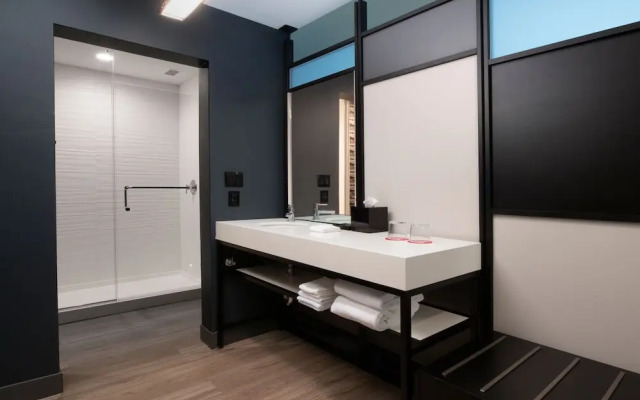 Aloft Hotel McAllen