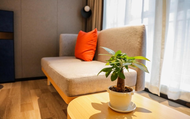LANO Hotel Liaoning Jinzhou Tiahe District Zhongyang Nan Street Red Star Macalline – Hotel Rooms – Jinzhou