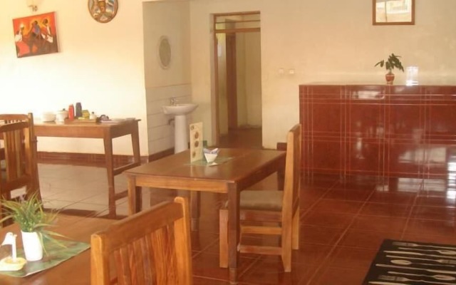 Wal Ville Suites