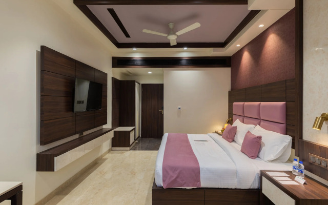 Royal Rawal - Luxury Boutique Hotel
