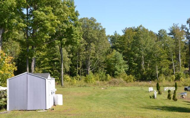 Calabogie Motor Inn