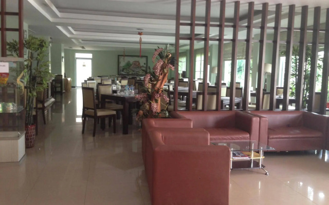 Heuang Chaleun Hotel