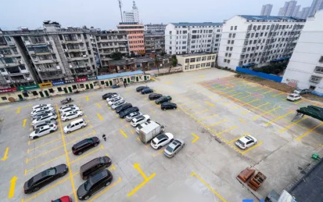 Super 8 Collection Hotel (Suizhou Wuyue Plaza) — 2-star hotel in Suizhou