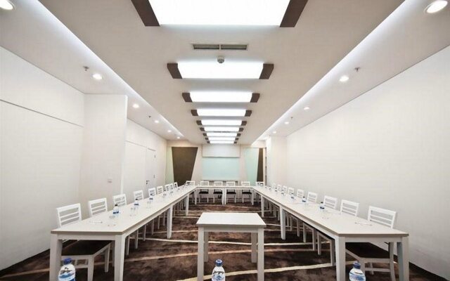 Mercure Surabaya Manyar