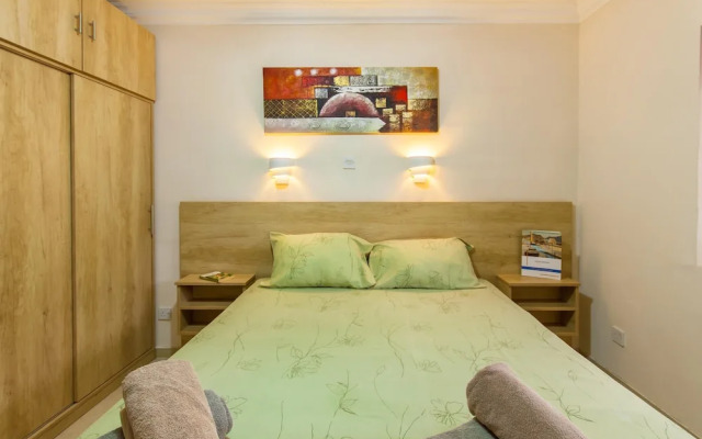 Villa & Pool 2 Mellieha Bay Retreat