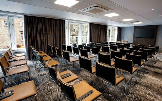 Hilton Edinburgh Carlton