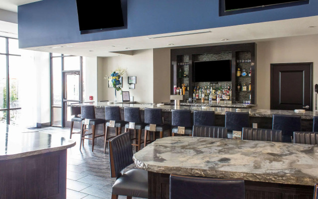 La Quinta Inn & Suites by Wyndham Lubbock Southwest