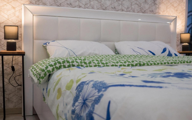 Melion Historical Center Apartment