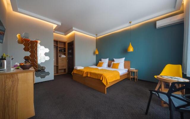 Beehive Hotel Odessa