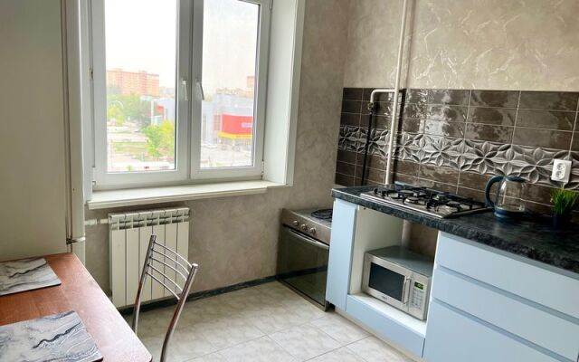 Rent House on Kurchatov Avenue, 21