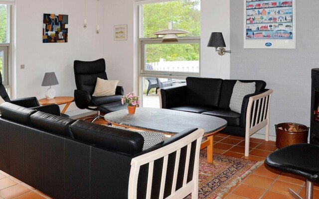 Enticing Holiday Home in Ebeltoft With Sauna