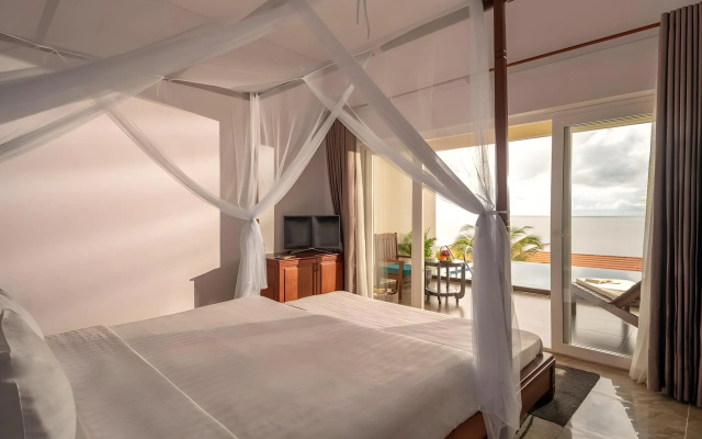 Sea Sense Resort