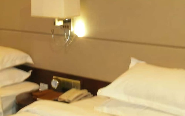 Manhattan Hotel