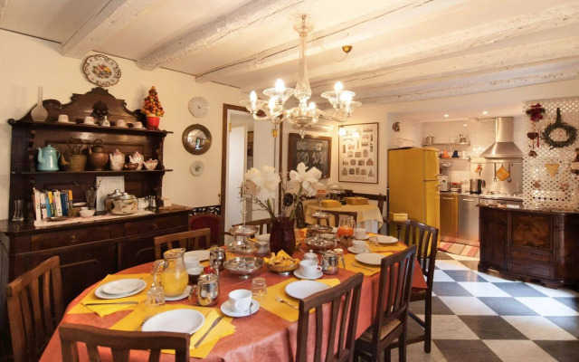 3749 Ponte Chiodo Guest House