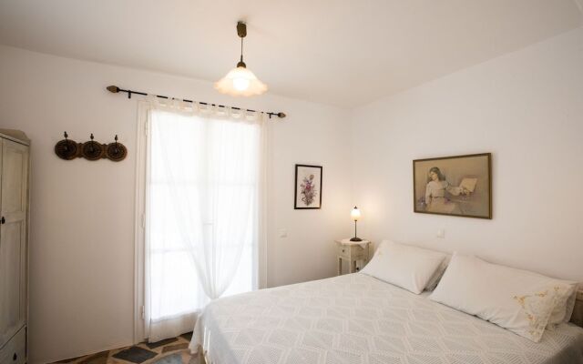 Villa Anemoessa Olive Green with Pool