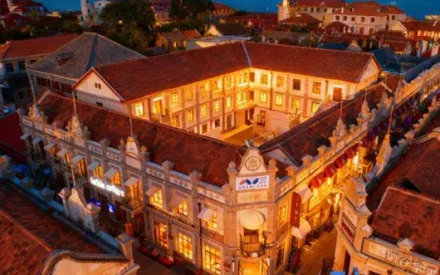 hotelImage