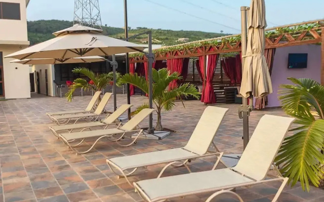 The Platinum Bay Hotel