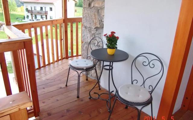 Apartments Tonkli