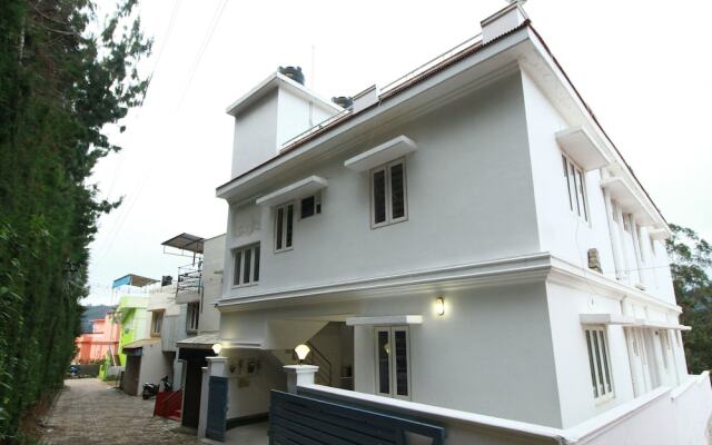 Oyo 15478 Lalana Residency