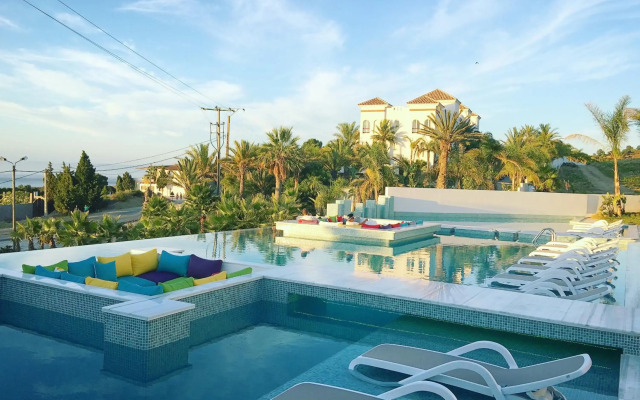 Mnar Castle Apartments