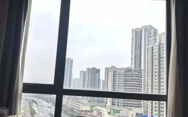 Yannian Hangmai Hotel