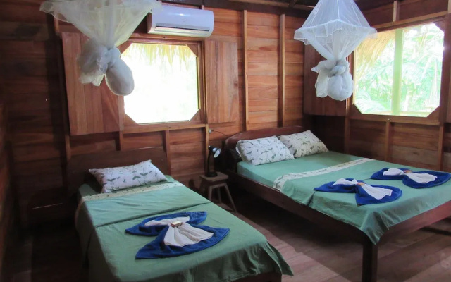 Dolphin Lodge