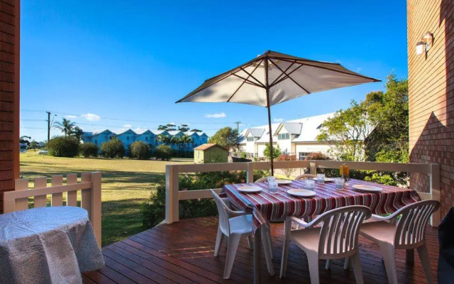 Mollymook Beach Units