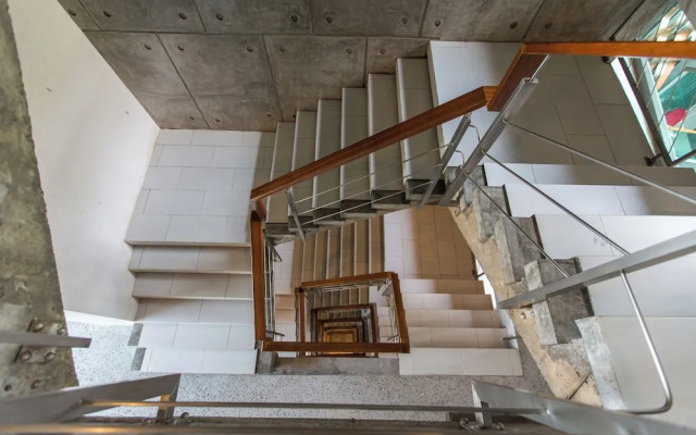 Pool Front Sexy Studio Fully Furnished Apartment