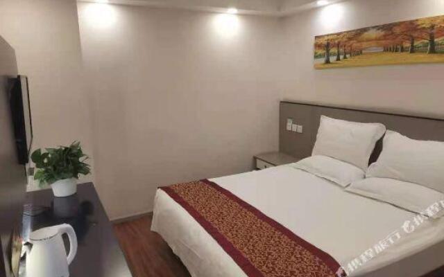 Beijing Caoyuan Hotel (Yonghegong Guijie store)