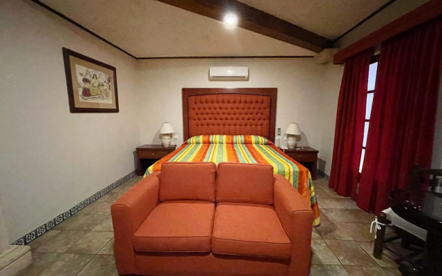 Hotel Santa Helena Plaza