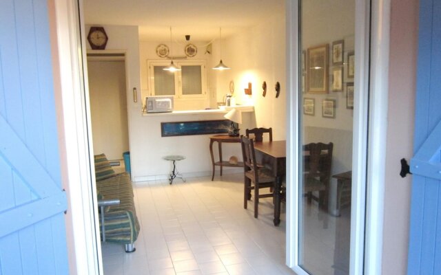 Apartment With one Bedroom in Mandelieu-la-napoule, With Private Pool,