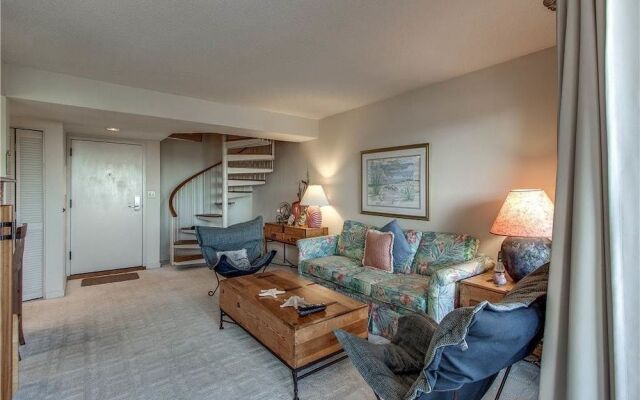 Harbourside 7123 by RedAwning