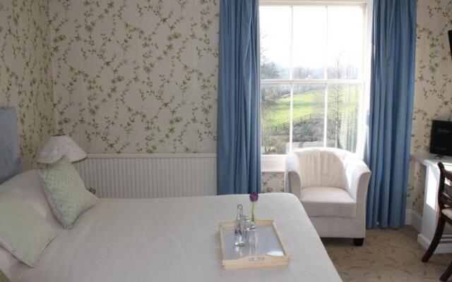 Woodlands Country House