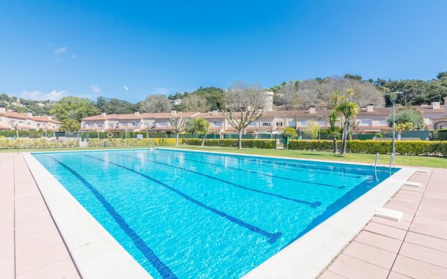 HomeHolidaysRentals Casa Moonlight – Costa Barcelona